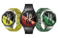 Drei Smartwatches in unterschiedlichen Farben.