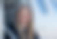 Judith Bittner an ihrer Maschine