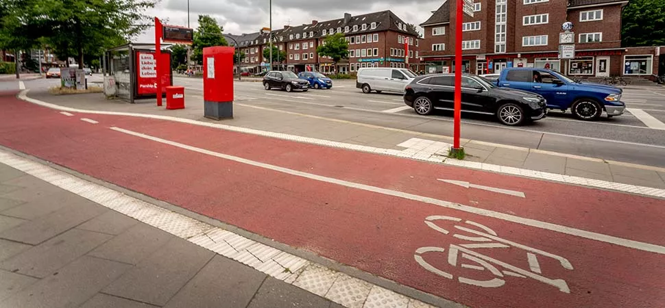 Fahrradweg in Lokstedt, Siemersplatz Fahrradweg in Lokstedt, Siemersplatz
