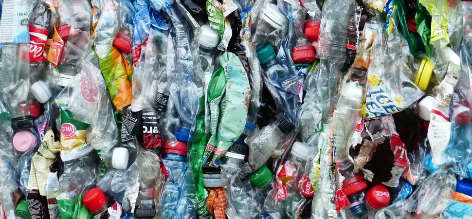 Plastik-Flaschen Plastik-Flaschen