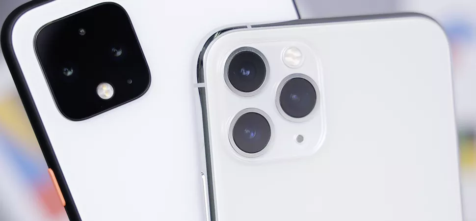 Smartphones Zwei Smartphones nebeneinander