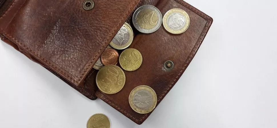 Header Geldbeutel 970 Geldbeutel mit Münzen