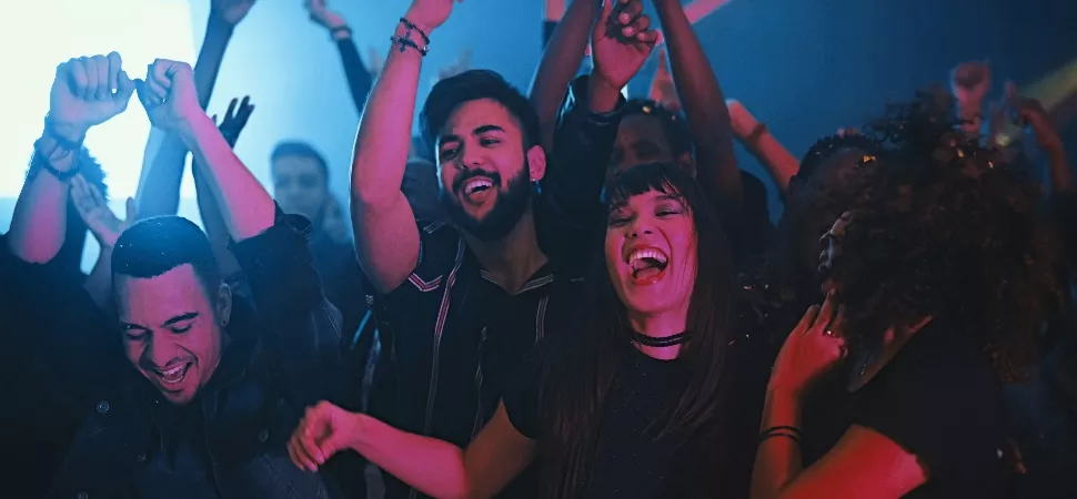 Party machen, aber sicher Party machen, aber sicher