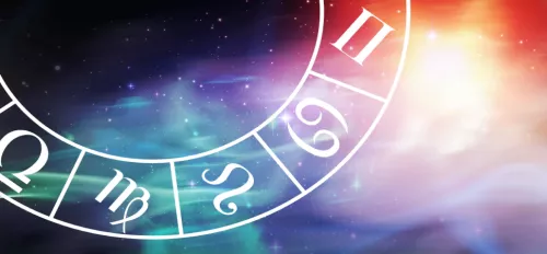 Sternzeichenkreis vor einer Galaxie