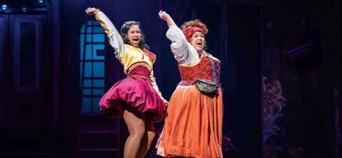 Sing Along Shows & JULIA Sing Along Shows & JULIA