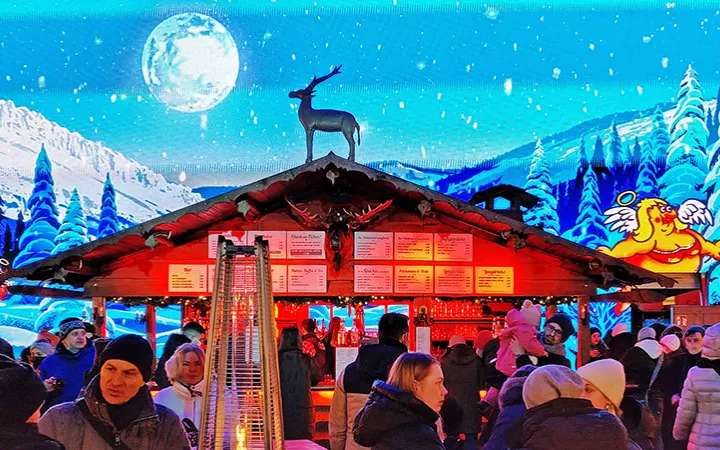 Santa Pauli Winterdeck auf dem Spielbudenplatz