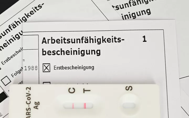 Arbeitsunfähigkeitsbeschenigung Arbeitsunfähigkeitsbeschenigung