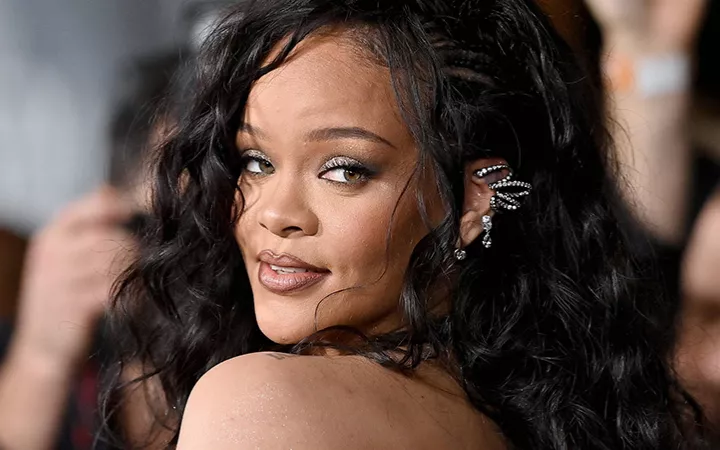 Rihanna auf der "Black Panther: Wakanda Forever" Premiere