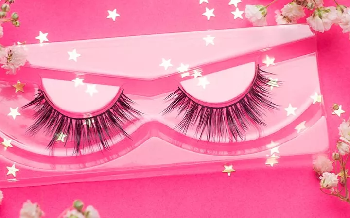 Lashes Lashes