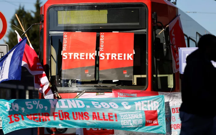 Bus und Bahn Streik Bus und Bahn Streik